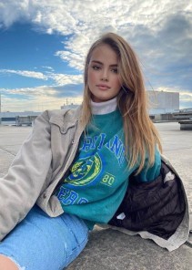 Фото проститутки Юля №2 в городе Чапаевск