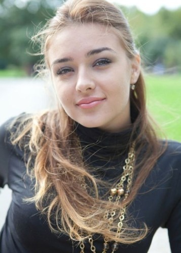 Алена, Г. Чапаевск